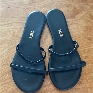 TKEES Black Minimalist Double-Strap Slide Sandals